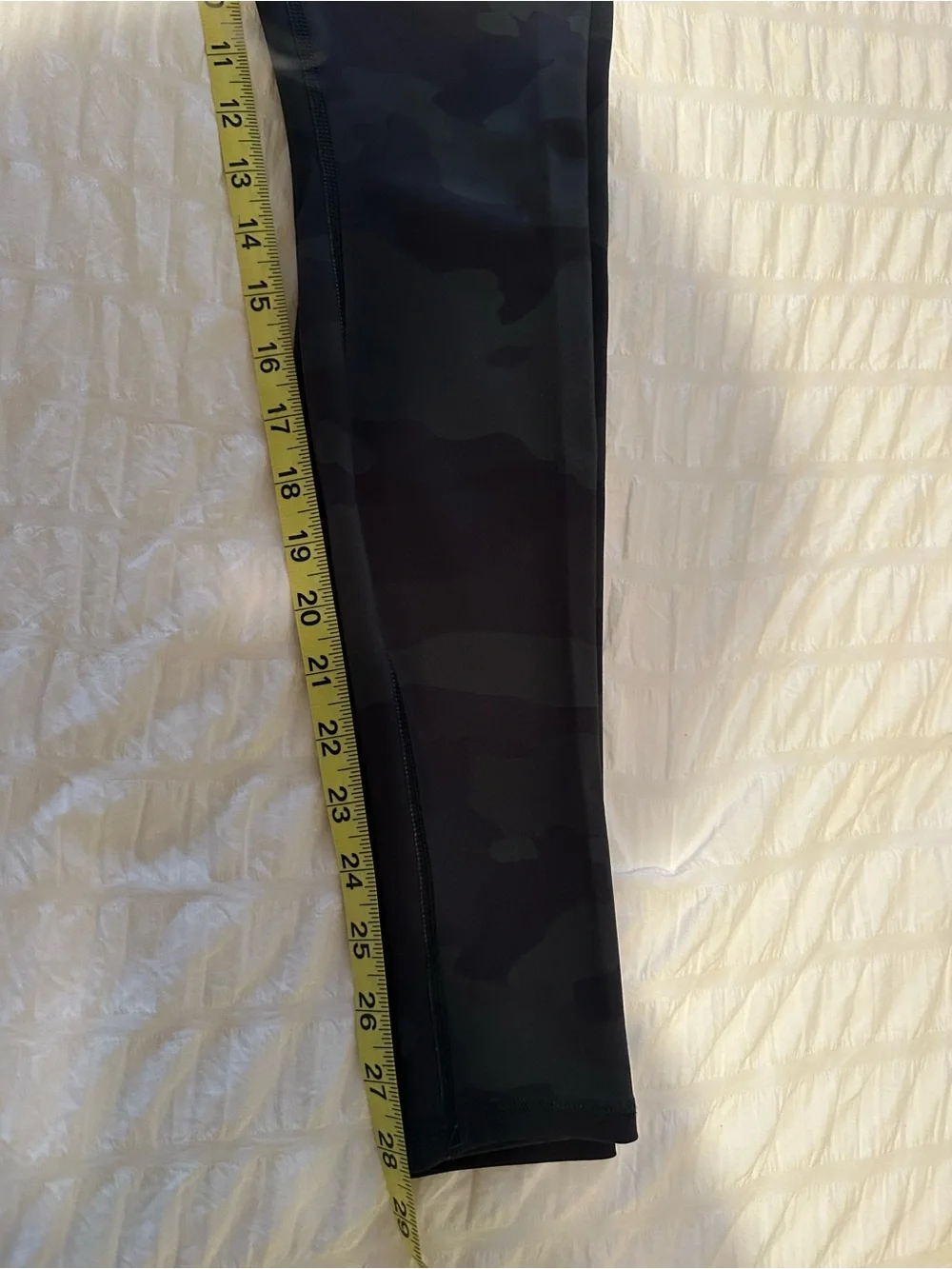 ALO Yoga Black Camo High-Rise Leggings